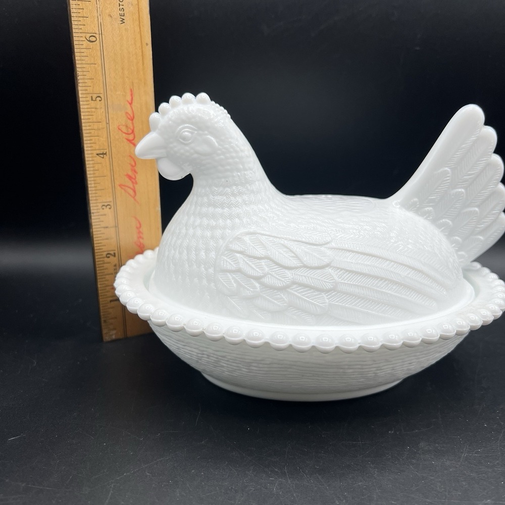 Indiana White Milk Glass Chicken Hen on Nest Covered Bowl Candy Dish 7 " VTG - Picture 15 of 15